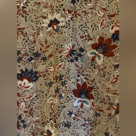 LIKE NEW Wishlist Tie Front Blouse - Picture 10 of 10